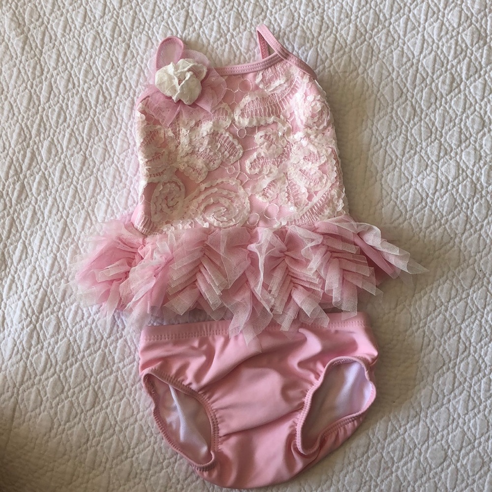 Isobella & chloe 3 month swimsuit
